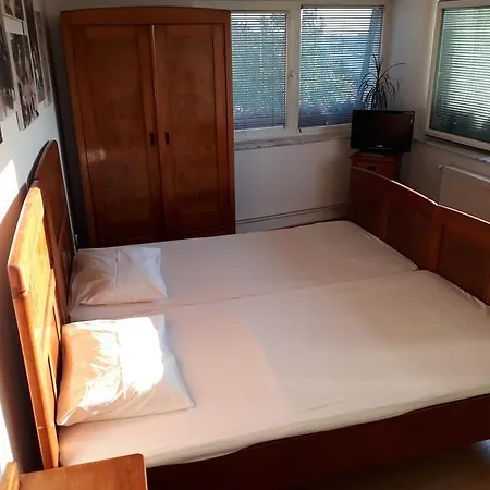 Hostel Pozarevac *